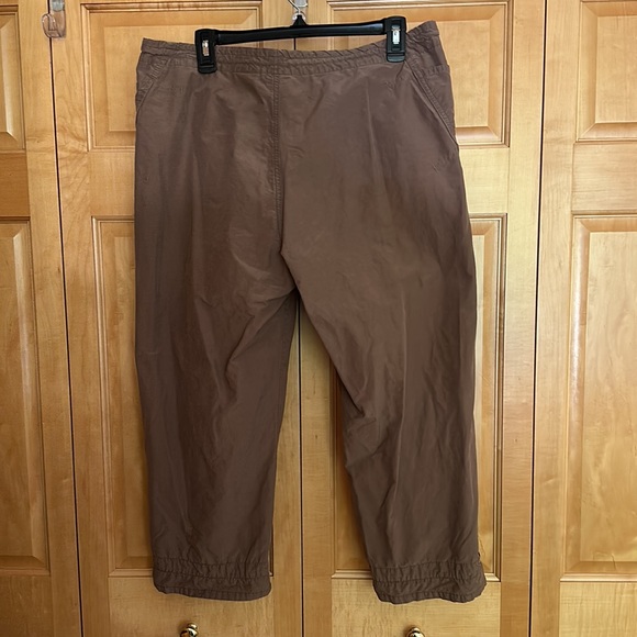 Columbia capris size M - Picture 2 of 12